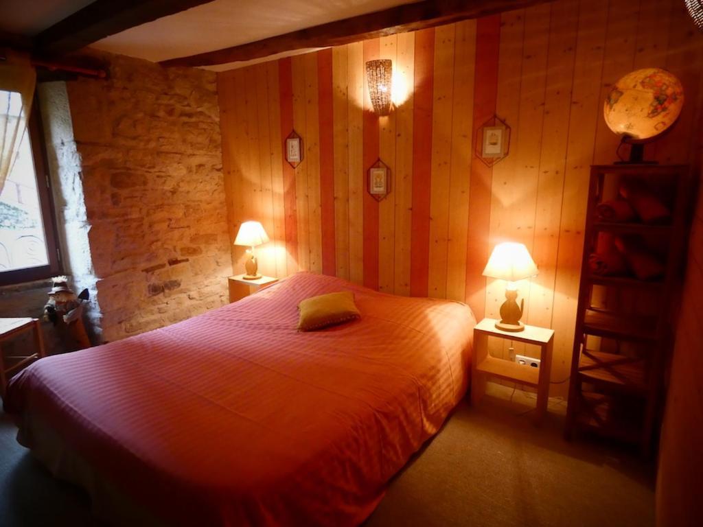 Auberge Du Lac Mandailles  Buitenkant foto